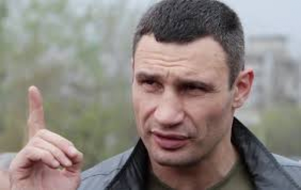 Киевлянам нужен собственный отряд бойцов, которые будут защищать от &quot;титушек&quot; Кличко - активист