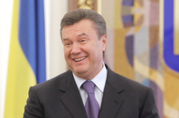 Деньги не пахнут. Самопомич защитила Януковича и празднует победу