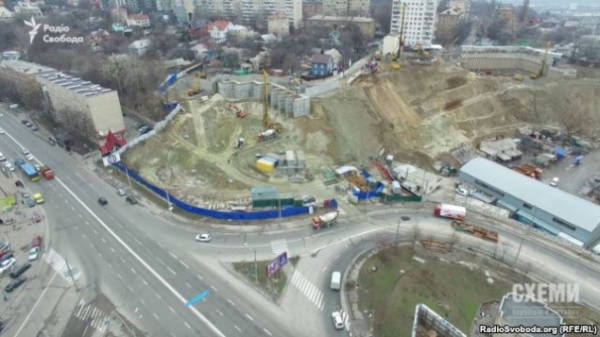 Теневой партнер «Киевгорстроя» активизировал незаконное строительство на ул. Киквидзе