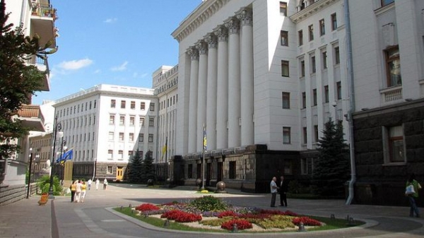 В Киеве вырезали кабель правительственной связи