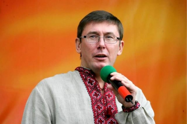 Юрия Луценко записали в лидеры по нарушениям ПДД