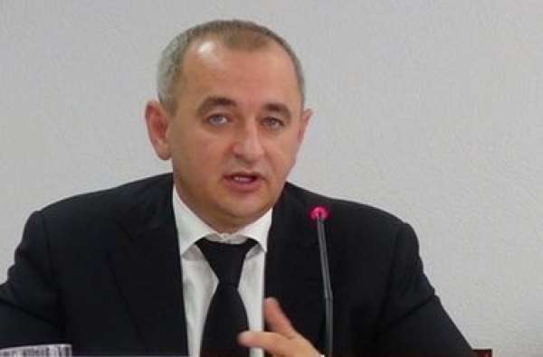 Главный военный прокурор Анатолий Матиос отдохнул зимой на 1 миллион гривен