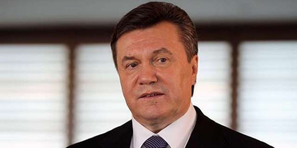 Янукович получил паспорт гражданина России