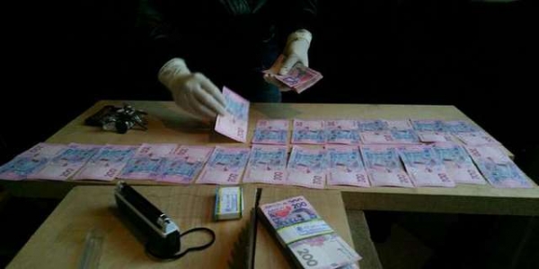 На Сумщине председатель сельсовета «погорел» на взятке в 2,6 миллиона гривен