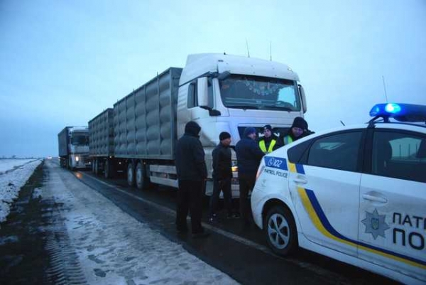 Транспортний колапс під патронатом голови Укртрансбезпеки Ноняка або Куди поділись дозволи на 10 млн. євро?