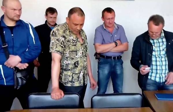 Житомирские АТОшники вынудили замначальника Госгеокадастра написать заявление на увольнение
